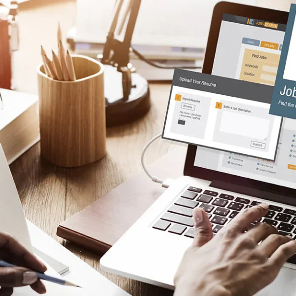 البحث عن وظائف في الرياض